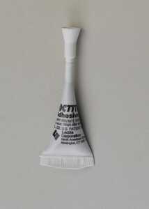 Loctite 545 Thread Sealant, .5 mL Tube, Purple