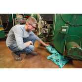 Brady HAZWIK Chemical Absorbent Pillows, 18" x 18", 28 gal